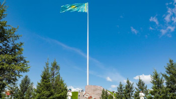 Фотография к новости: Көк тудың желбірегені...