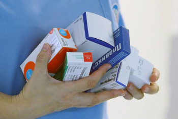 Фотография к новости: Дәрі-дәрмек нарығын ақша жасаудың көзіне айналдырғандар қатаң жазаланады