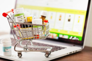 Фотография к новости: Интернет арқылы дәрі сатқандарға заң жүзінде шара қолданылады