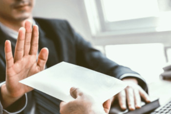 Фотография к новости: 42 500 теңге алғандарға енді несие берілмейді: Бұл қаншалықты рас?