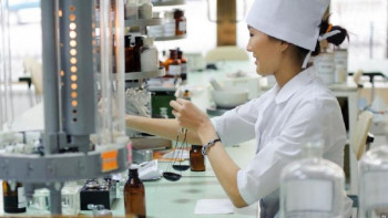 Фотография к новости: Қазақстанда мыңға жуық дәрі-дәрмек өндіріледі - вице-министр 