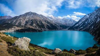 Фотография к новости: Алматыда тауда демалушылар саны артып жатыр 