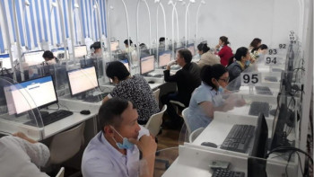 Фотография к новости: Елорданың он мыңға жуық педагогі қашықтан оқытудың онлайн курсынан өтеді