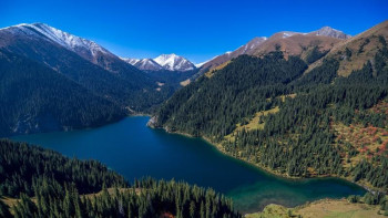 Фотография к новости: Алматы әкімі тұрғындарға тауға шығуға неліктен тыйым салынғанын айтты