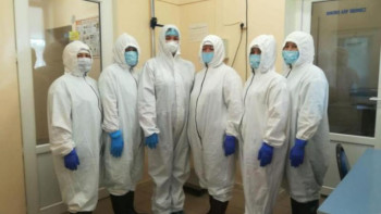 Фотография к новости: СOVID-19: Медколледж түлектері қатерлі індетпен күресуде