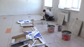 Фотография к новости: Павлодарда білім беру мекемелері күрделі жөндеуден өтуде