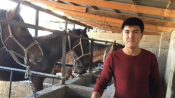 Фотография к новости: Бизнесін он биемен бастаған 