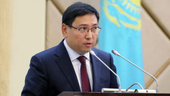 Фотография к новости: Досаев соңғы айда теңге неліктен әлсірегенін айтты