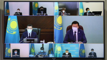 Фотография к новости: Мамин карантин шараларын кезең-кезеңімен алуды тапсырды