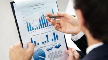 Фотография к новости: "Бизнестің жол картасы" аясында пайыздар төмендеп, несие сомасы артты