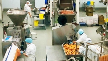 Фотография к новости: Шетелден келетін азық-түлік өнімдеріне тосқауыл қою керек - кәсіпкер 