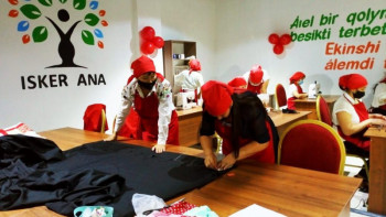 Фотография к новости: Алматыда әлеуметтік тігін цехы ашылды