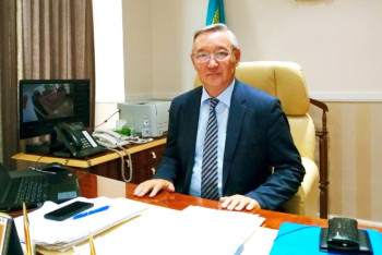 Фотография к новости:    Тахир Балықбаев: Депутат бірінші кезекте халықтың мүддесін қорғауы керек