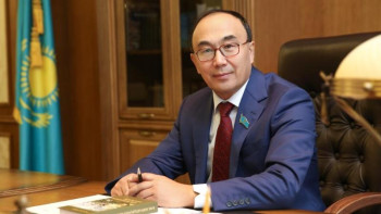 Фотография к новости: Журналистика тілі жұтаңдамақ түгілі, сауатсыздық пен бұрмалаушылыққа айналып барады – Сыдықов  