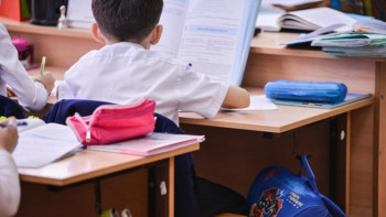 Фотография к новости: Алматыда 30 мыңға жуық 1-сынып оқушысы оқуды бастады