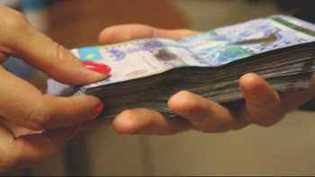 Фотография к новости: Алматыда коронавируспен күреске бөлінген қаржыны жымқырғандар анықталды