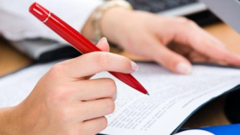 Фотография к новости: 20 қатеден көп жіберген корректордың жалақысы 30 пайыз қысқаруы мүмкін