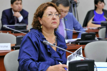 Фотография к новости: Санитарлық қызметтер жауапкершіліктен қашады. Депутат біраз мәселенің бетін ашты