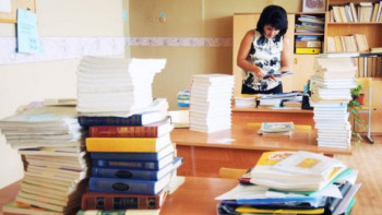 Фотография к новости: Мұғалімдердің тынымсыз жұмысын жоққа шығаруға болмайды – министр