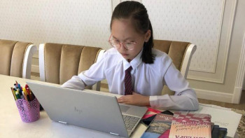 Фотография к новости: Оқушыға берілген интернет не себепті тез таусылып қалатыны айтылды 