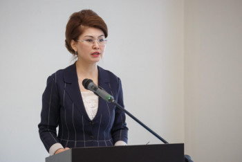 Фотография к новости: Қоғам мен мемлекет бірге жұмыс істеуі керек – Балаева