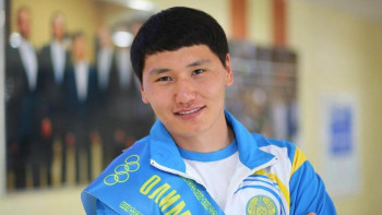 Фотография к новости: Кәсіби спорт клубтарын бизнесмендерге беру керек – Бақтияр Артаев