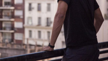 Фотография к новости: Кілтін ұмытқан азамат балкон арқылы үйіне кірмек болған