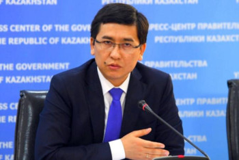 Фотография к новости: Мектептерге бұл қаражат керек емес пе? Аймағамбетов игерілмей жатқан қаржы туралы