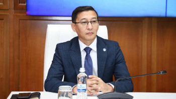 Фотография к новости: Ректор жемқорлыққа қарсы стандарттың жұмысы туралы айтып берді 