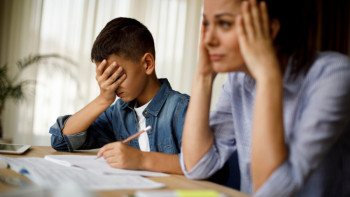 Фотография к новости: Психолог бала мен ата-ананы қашықтан оқытуға қалай бейімдеуге болатынын айтты