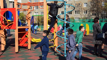 Фотография к новости: Алматының Бостандық ауданында 125 аулаға күрделі жөндеу жасалып жатыр 