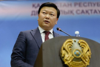 Фотография к новости: Цой КВИ-ге қарсы қазақстандық вакцинаны неге салдырмағанын айтты