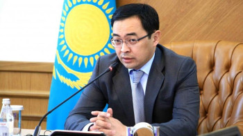 Фотография к новости: Партия алдағы болатын сайлауға ұсынатын көшбасшылар құрамын ойдағыдай жаңғыртты – Қырықбаев 