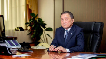 Фотография к новости: Бір айда дайын болады. Сапархан Омаров маңызды құжат бекітілетінін айтты