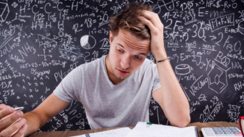 Фотография к новости: Студенттер ЖОО-ға жұмысқа орналасқаны туралы анықтама тапсыруға міндетті ме?﻿