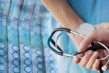 Фотография к новости: ﻿﻿2025 жылы дәрігерлер жалақысы 550 мың теңгеге жетеді