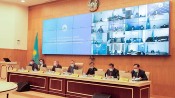 Фотография к новости: Орталық сайлау комиссиясының отырысы өтіп жатыр