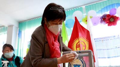 Қырғызстанда парламент сайлауы кейінге шегерілді