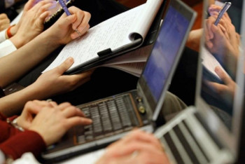 Фотография к новости: Заңды білмейтін, «түймедейді түйедей ететін» блогерлер бар – Жоғарғы Сот өкілі