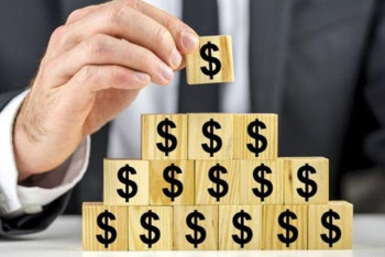 Фотография к новости: Қаржы пирамидасы тұрғындарға млрд-тан астам шығын келтірген 