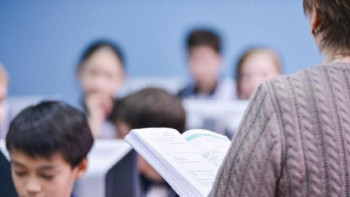 Фотография к новости: Мұғалімдердің биылғы жалақысына қанша қаржы жетіспейтіні айтылды