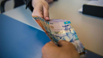 Фотография к новости: Өңірлерде кімдер қанша пара алды? 