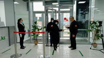 Фотография к новости: Елорданың ХҚКО-да санитарлық талаптар қаншалықты сақталған?