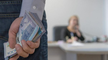 Фотография к новости: Алматы облысында қызметкерінің жемқорлыққа қатыстығы үшін 4 басшы отставкаға кеткен