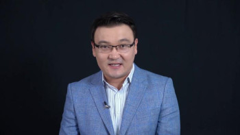 Фотография к новости: Мақсат Толықбай ресми түрде Мәжіліске кандидат болып тіркелді