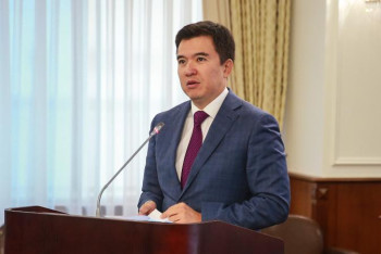 Фотография к новости: Экономиканы несиелеу 4,2%-ға ұлғайды - Дәленов  