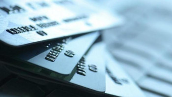 Фотография к новости: Депутаттарға қиын болды. Енді олар шетелде есепшот аша алмайды