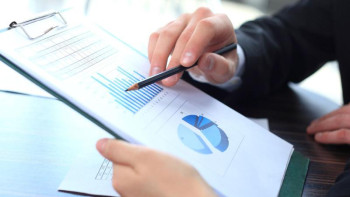 Фотография к новости: Дәленов инвестиция көлемі төмендеген өңірлерді атады  