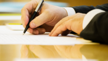 Фотография к новости: Партиялық тізімге енгізілген азаматтың ең жасы 1995 жылғы 