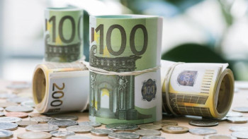 Фотография к новости: Заң қабылданды. Қазақстан қарызға 1,5 млрд еуро алатын болды 